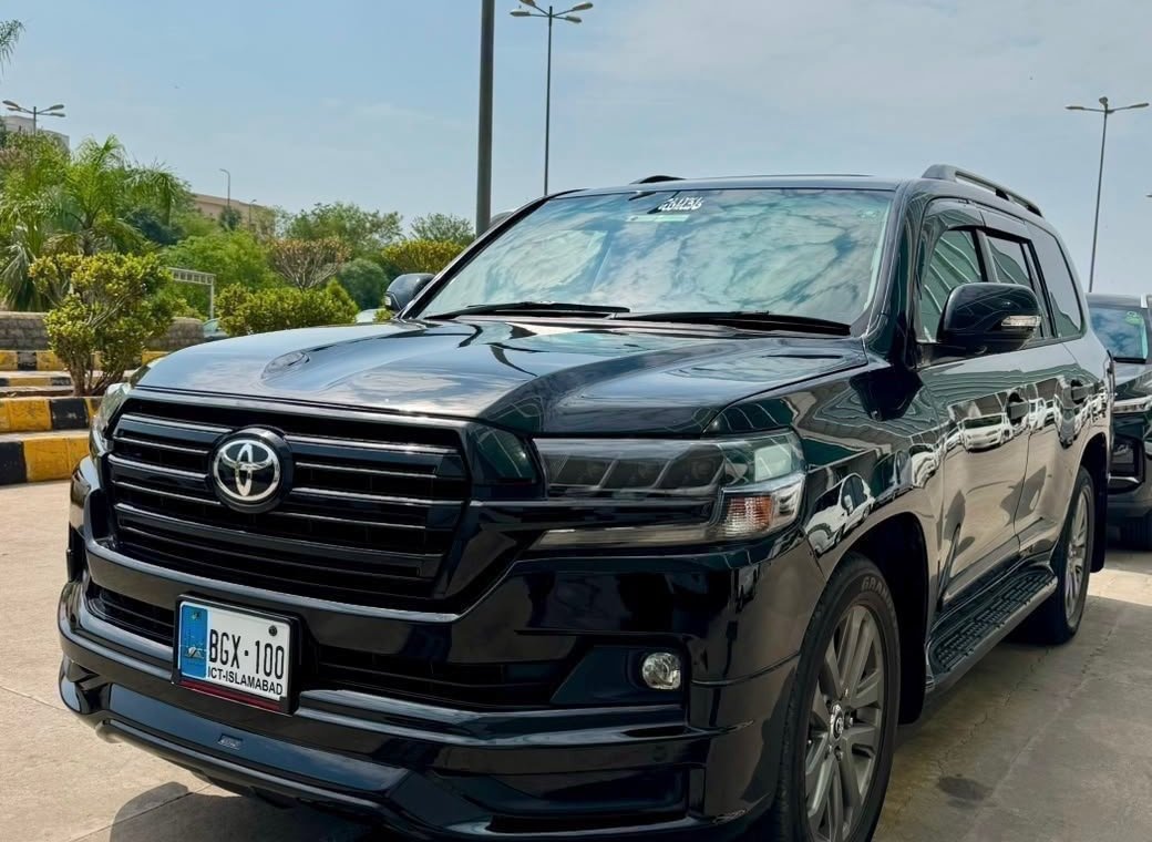 Toyota Land Cruiser V8 ZX luxury 4x4 SUV rental in Islamabad with chauffeur